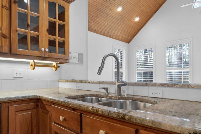 3605 Woods Blvd, Tyler, TX 75707