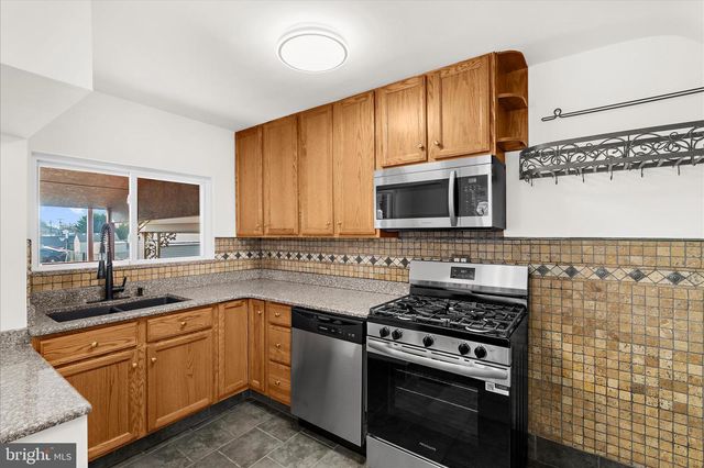 8159 KAVANAGH RD, Baltimore, MD 21222