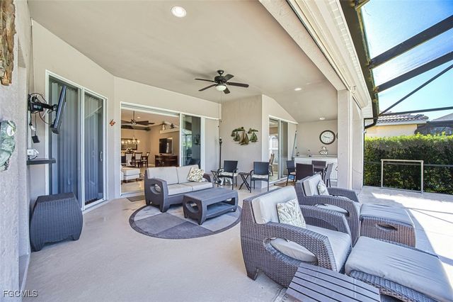 9114 Shadow Glen WAY, Fort Myers, FL 33913