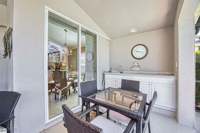 9114 Shadow Glen WAY, Fort Myers, FL 33913