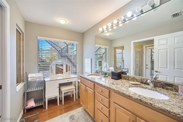 9114 Shadow Glen WAY, Fort Myers, FL 33913