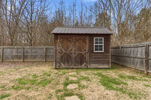 2481 BOXFORD LN, Cordova, TN 38016