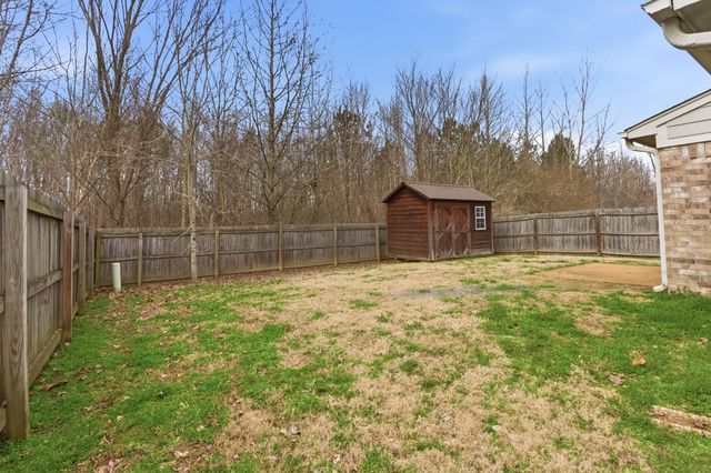 2481 BOXFORD LN, Cordova, TN 38016