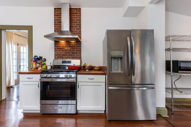 290 N Liberty Street, Delaware, OH 43015