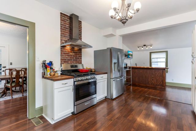 290 N Liberty Street, Delaware, OH 43015