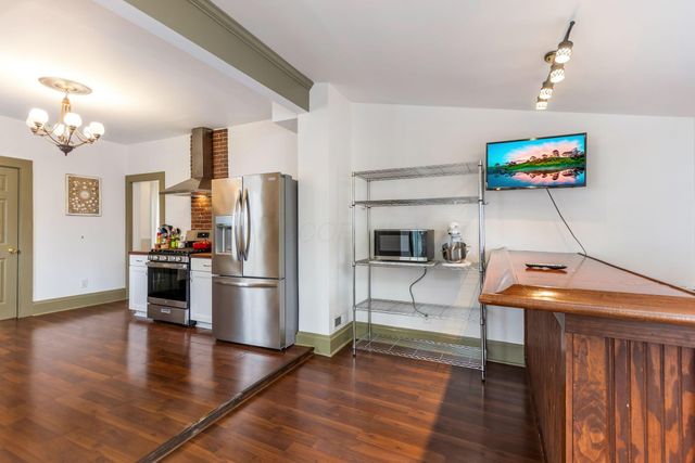 290 N Liberty Street, Delaware, OH 43015