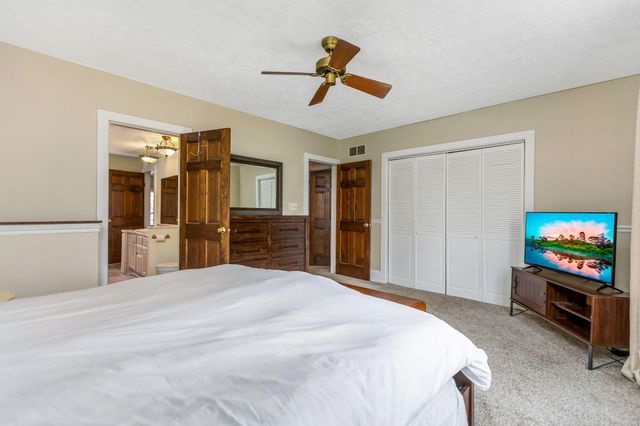 290 N Liberty Street, Delaware, OH 43015