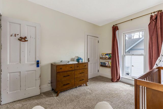 290 N Liberty Street, Delaware, OH 43015