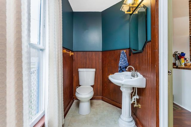 290 N Liberty Street, Delaware, OH 43015