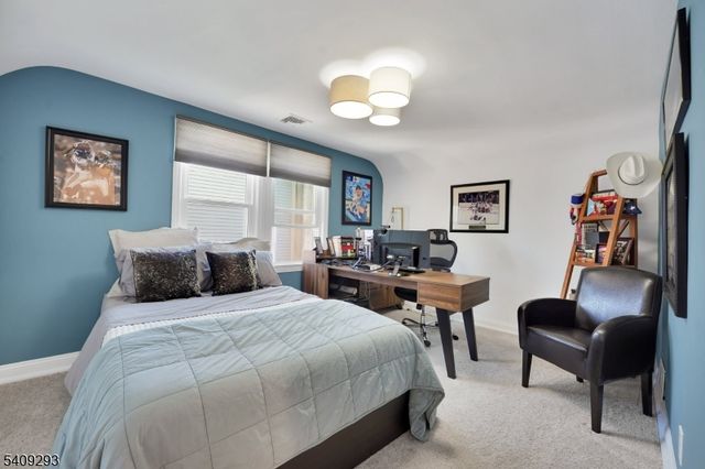 180 Highfield Ln, Nutley Twp., NJ 07110