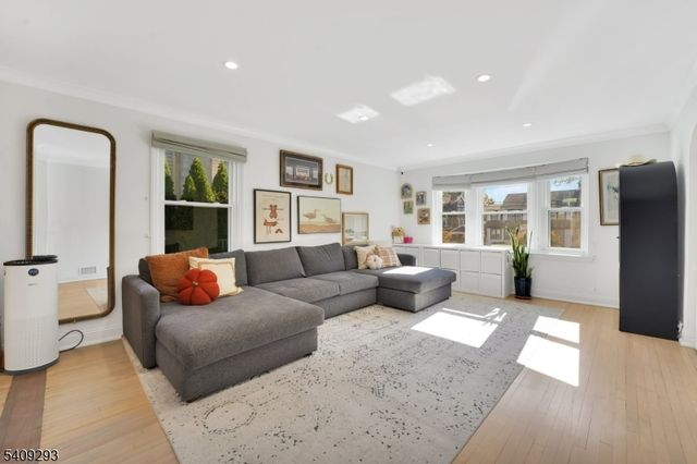 180 Highfield Ln, Nutley Twp., NJ 07110