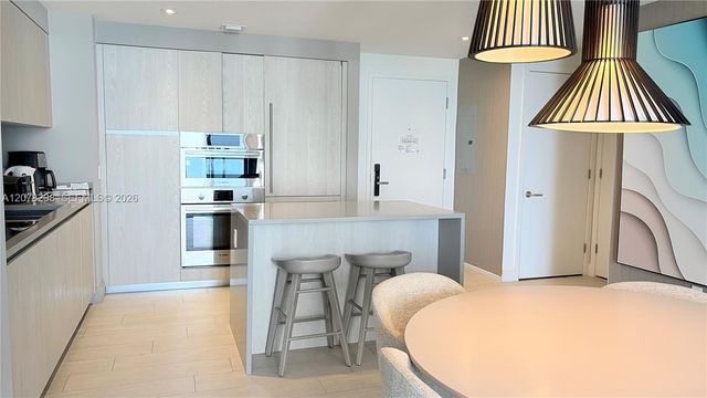 4010 S Ocean Drive R1113, Hollywood, FL 33019