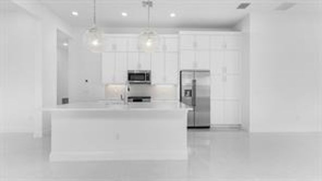 5078 Lido Key Lane, Westlake, FL 33470