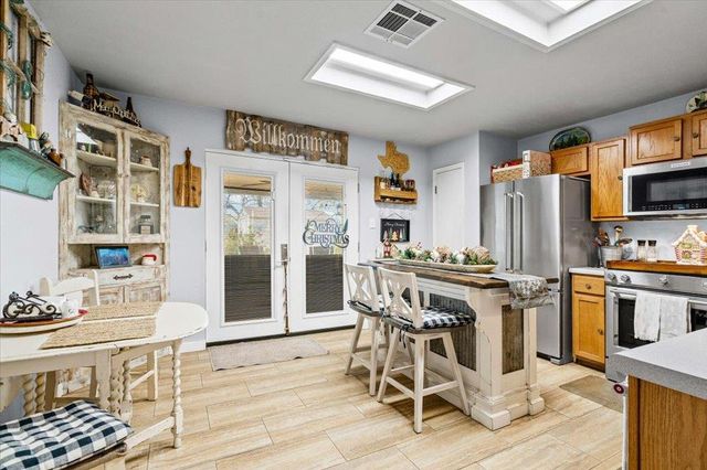 751 Blair Ave, Bastrop, TX 78602