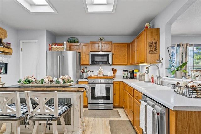 751 Blair Ave, Bastrop, TX 78602