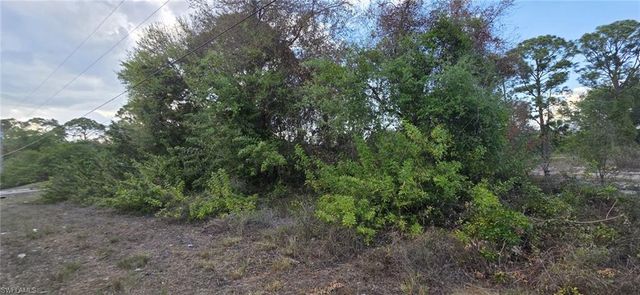 4640 15th ST SW, Lehigh Acres, FL 33973