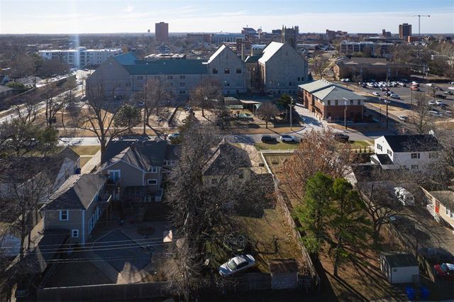 317 W Symmes Street, Norman, OK 73069