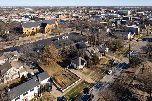 317 W Symmes Street, Norman, OK 73069