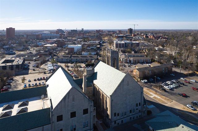 317 W Symmes Street, Norman, OK 73069