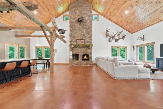 20737 Chestnut Road, Tippecanoe, IN 46570