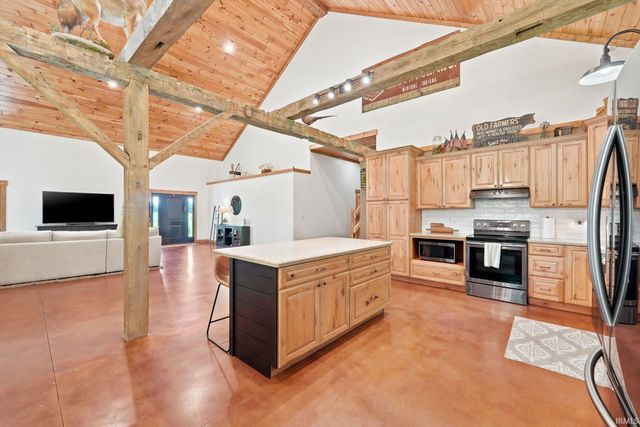20737 Chestnut Road, Tippecanoe, IN 46570