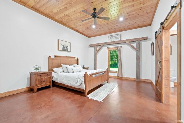 20737 Chestnut Road, Tippecanoe, IN 46570