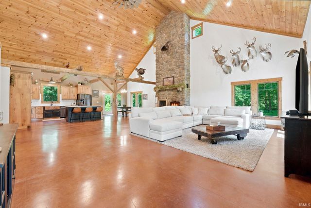 20737 Chestnut Road, Tippecanoe, IN 46570