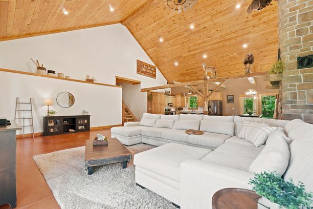 20737 Chestnut Road, Tippecanoe, IN 46570