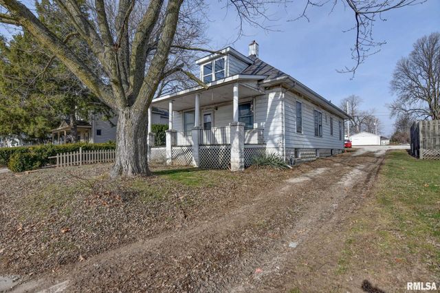 907 E PARK Street, Taylorville, IL 62568