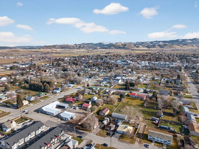 49 S 4TH, Preston, ID 83263