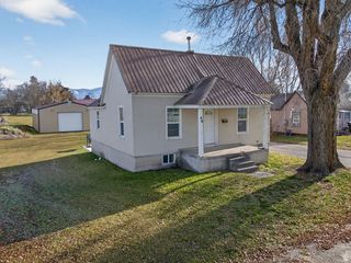 49 S 4TH, Preston, ID 83263