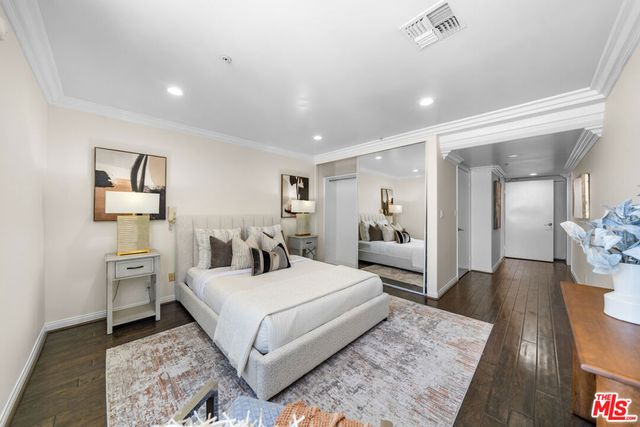 739 Lorraine Boulevard 402, Los Angeles, CA 90005