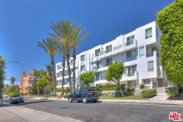 739 Lorraine Boulevard 402, Los Angeles, CA 90005