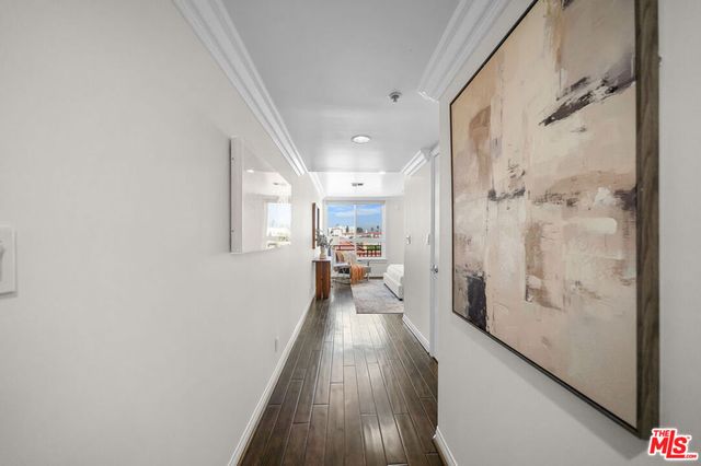 739 Lorraine Boulevard 402, Los Angeles, CA 90005