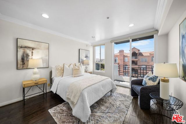 739 Lorraine Boulevard 402, Los Angeles, CA 90005