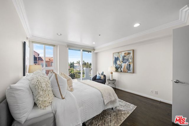 739 Lorraine Boulevard 402, Los Angeles, CA 90005