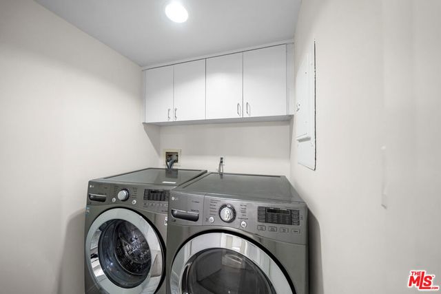 739 Lorraine Boulevard 402, Los Angeles, CA 90005