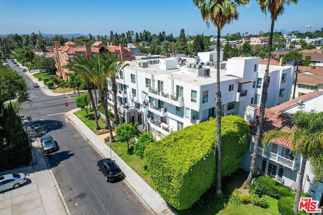 739 Lorraine Boulevard 402, Los Angeles, CA 90005
