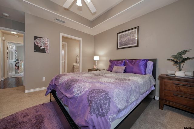 16594 Beauregard Drive, Tyler, TX 75703