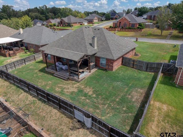 16594 Beauregard Drive, Tyler, TX 75703