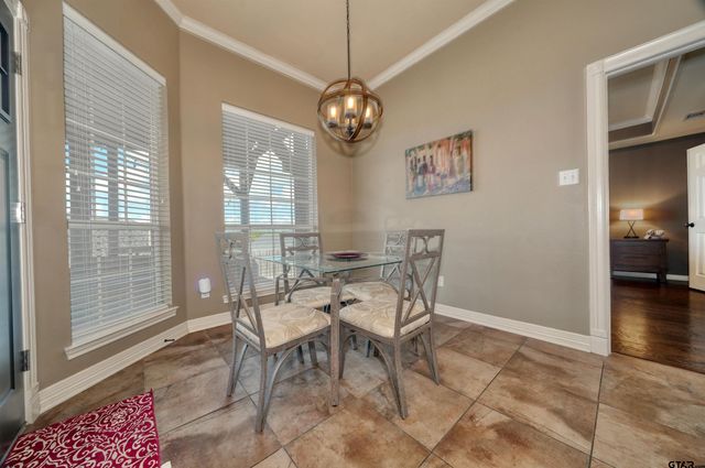 16594 Beauregard Drive, Tyler, TX 75703