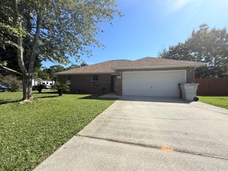 2628 Andorra Street, Navarre, FL 32566