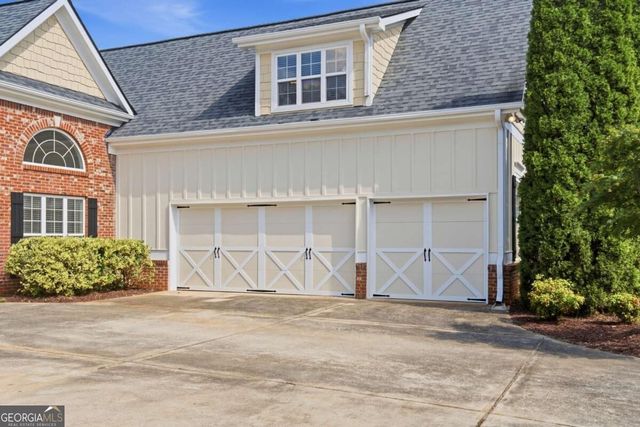 9065 Blue Willow Court, Gainesville, GA 30506