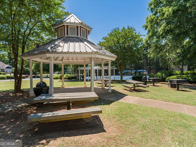 9065 Blue Willow Court, Gainesville, GA 30506