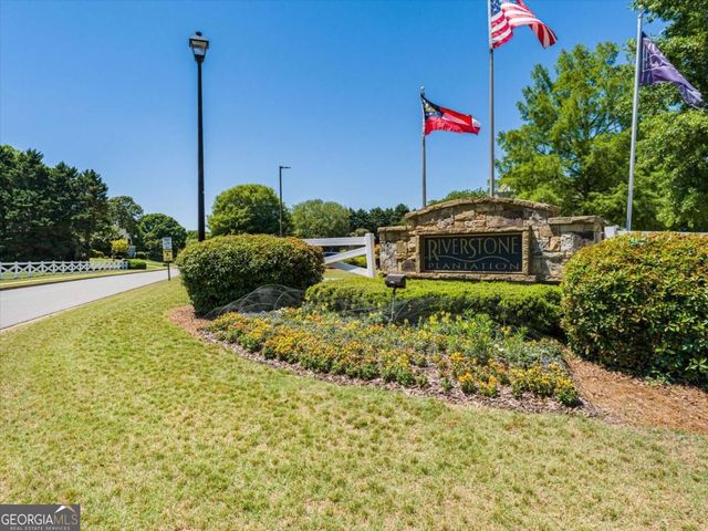 9065 Blue Willow Court, Gainesville, GA 30506