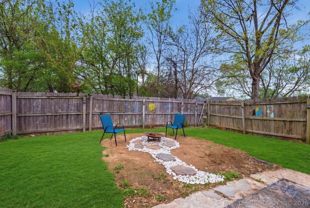 1761 S Spruce Avenue, Broken Arrow, OK 74012