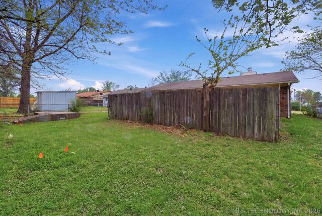 1761 S Spruce Avenue, Broken Arrow, OK 74012