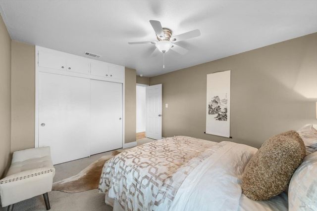 188 Country Club Ln, Napa, CA 94558