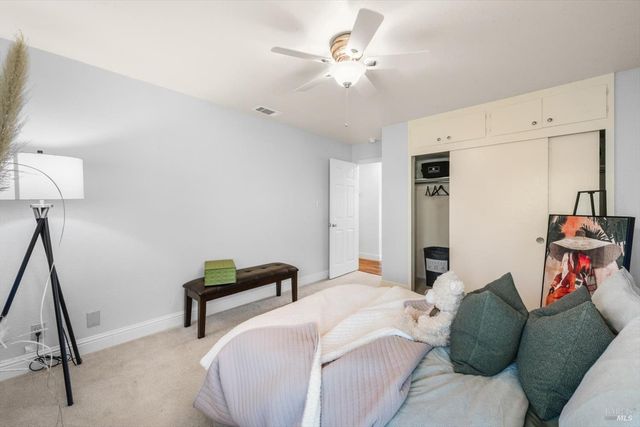 188 Country Club Ln, Napa, CA 94558