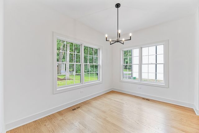 1672 Huntington Lane, Highland Park, IL 60035